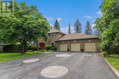 3 Wintergreen Drive Ottawa ON K2S 1E5