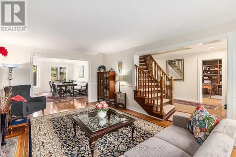 3 Wintergreen Drive Ottawa ON K2S 1E5