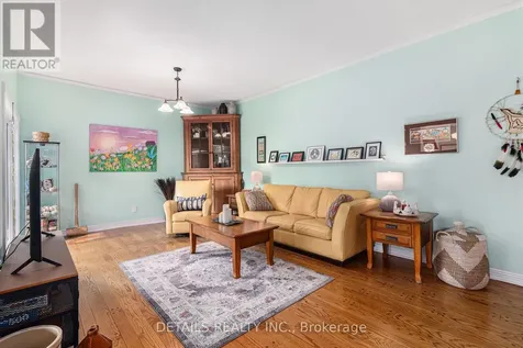 3 Wintergreen Drive Ottawa ON K2S 1E5