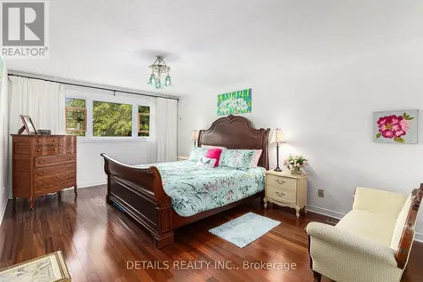 3 Wintergreen Drive Ottawa ON K2S 1E5