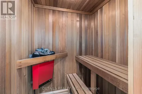 3 Wintergreen Drive Ottawa ON K2S 1E5
