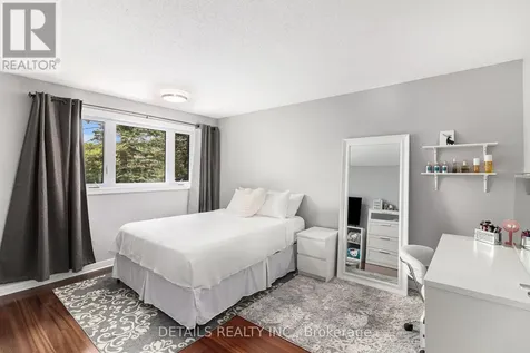 3 Wintergreen Drive Ottawa ON K2S 1E5