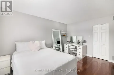 3 Wintergreen Drive Ottawa ON K2S 1E5