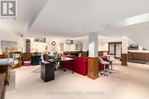 3 Wintergreen Drive Ottawa ON K2S 1E5
