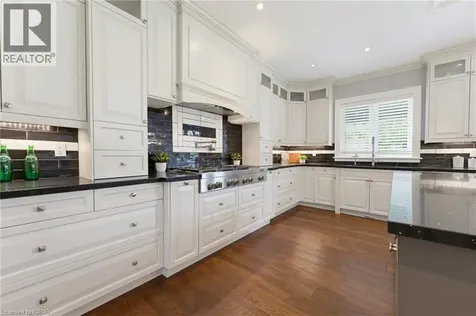 38 River Valley Drive Kitchener ON N2C 2V6