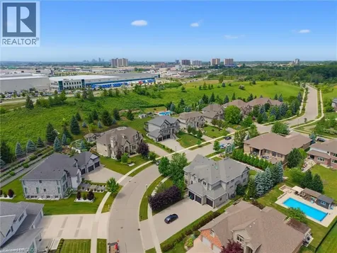 38 River Valley Drive Kitchener ON N2C 2V6