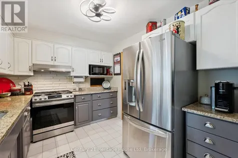 44 Inverness Drive Guelph (victoria North) ON N1E 6K3