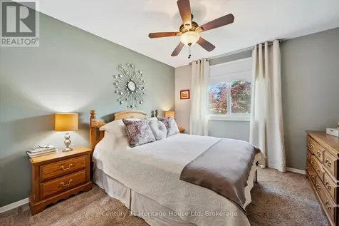 44 Inverness Drive Guelph (victoria North) ON N1E 6K3