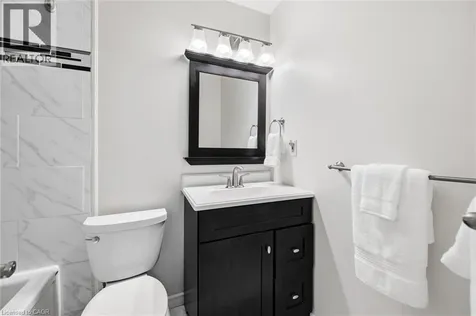 459 Woodview Road Burlington ON L7N 2Z9