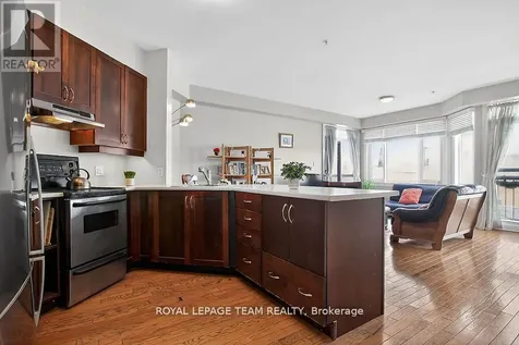 124 Guigues Avenue Ottawa ON K1N 5H7