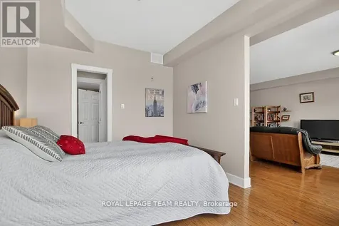 124 Guigues Avenue Ottawa ON K1N 5H7