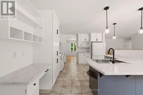 289 Timberwood Drive Beckwith ON K7C 3P2