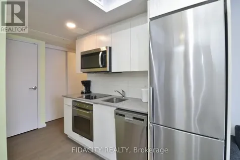105 Champagne Avenue South Ottawa ON K1S 5E5