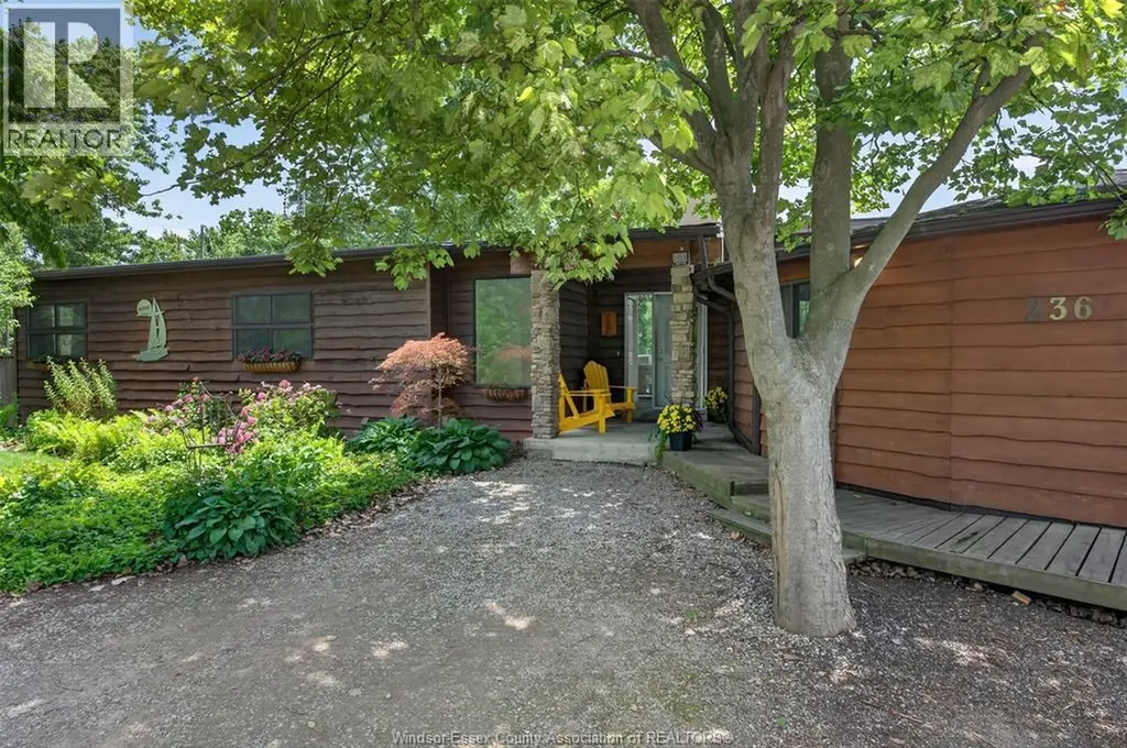 236 Deerbrook Drive Lakeshore ON N0R 1A0