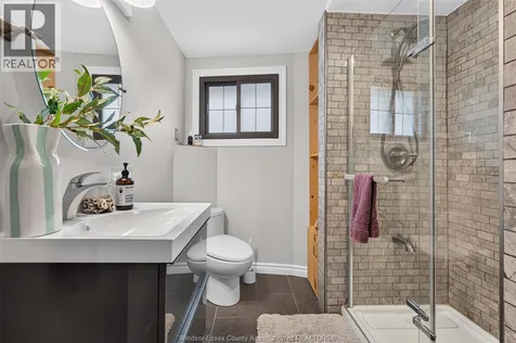 236 Deerbrook Drive Lakeshore ON N0R 1A0