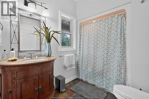 236 Deerbrook Drive Lakeshore ON N0R 1A0