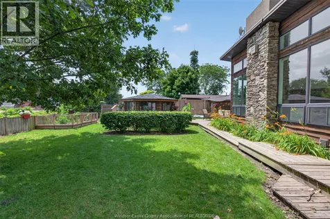 236 Deerbrook Drive Lakeshore ON N0R 1A0