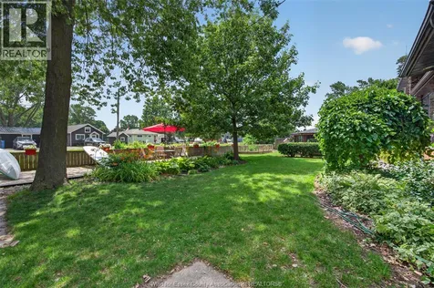 236 Deerbrook Drive Lakeshore ON N0R 1A0