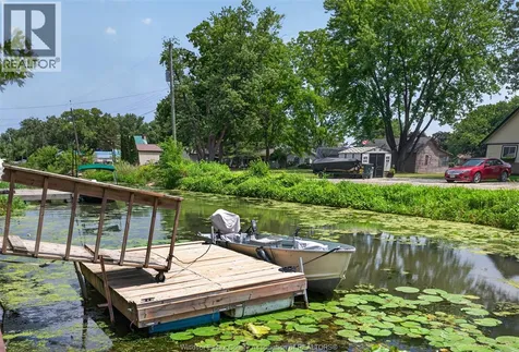 236 Deerbrook Drive Lakeshore ON N0R 1A0