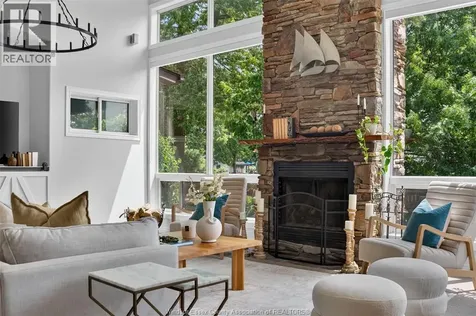 236 Deerbrook Drive Lakeshore ON N0R 1A0