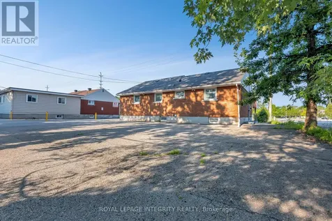1443 Woodroffe Avenue Ottawa ON K2G 1W1