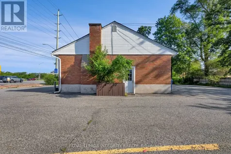 1443 Woodroffe Avenue Ottawa ON K2G 1W1