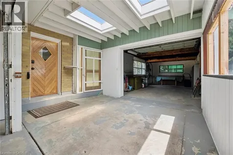 164 Bridge Street West Waterloo ON N2K 1K9