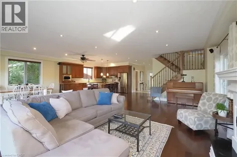 530 St Andrew Street East Fergus ON N1M 1R6