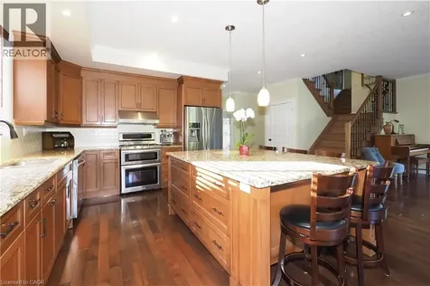 530 St Andrew Street East Fergus ON N1M 1R6