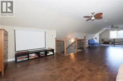 530 St Andrew Street East Fergus ON N1M 1R6