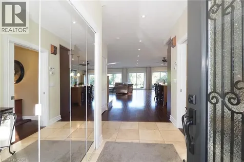 530 St Andrew Street East Fergus ON N1M 1R6