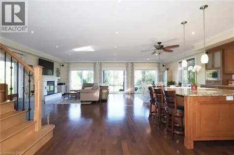530 St Andrew Street East Fergus ON N1M 1R6