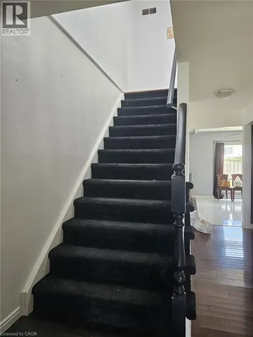 19 Glenayr Street Hamilton ON L9C 7C1