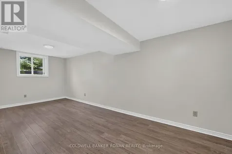 14 Tioga Boulevard Adjala-tosorontio ON L0M 1J0