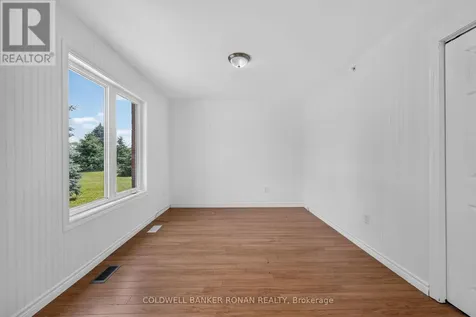 14 Tioga Boulevard Adjala-tosorontio ON L0M 1J0