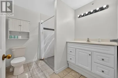 14 Tioga Boulevard Adjala-tosorontio ON L0M 1J0