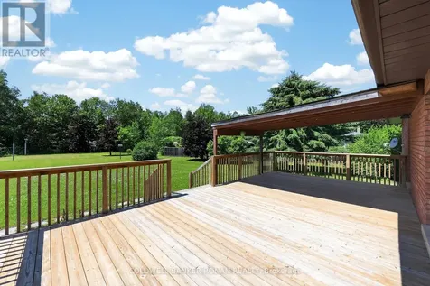 14 Tioga Boulevard Adjala-tosorontio ON L0M 1J0