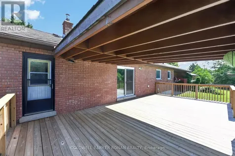 14 Tioga Boulevard Adjala-tosorontio ON L0M 1J0