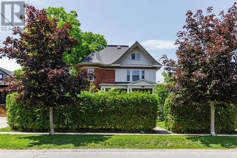 216 Cedar Street Collingwood ON L9Y 3A8