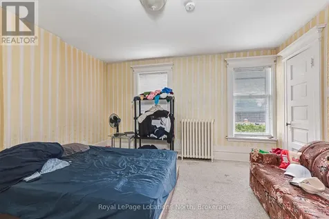 216 Cedar Street Collingwood ON L9Y 3A8