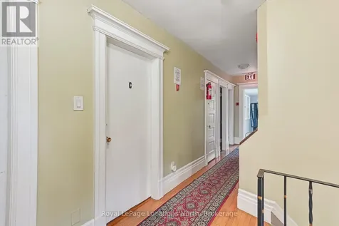 216 Cedar Street Collingwood ON L9Y 3A8