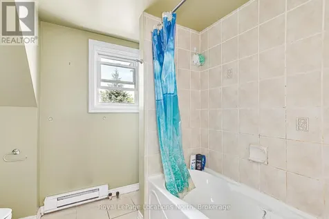 216 Cedar Street Collingwood ON L9Y 3A8