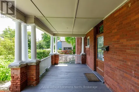 216 Cedar Street Collingwood ON L9Y 3A8