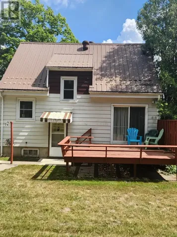 874 Yonge Street North Midland ON L4R 2E7