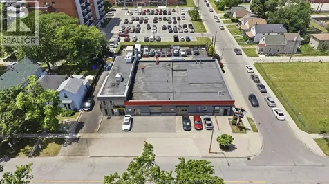 857 Howard Avenue Windsor ON N9A 1S1