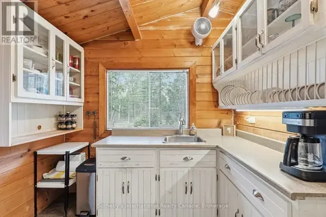 1041 Crockford Lane South Bracebridge ON P1L 1X3
