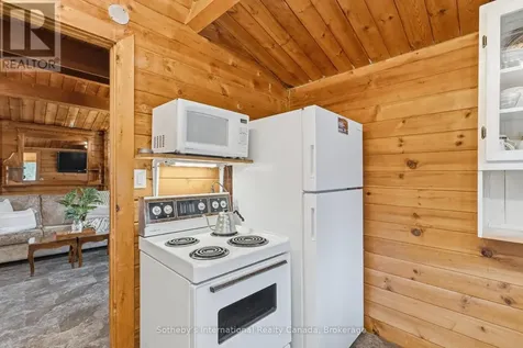 1041 Crockford Lane South Bracebridge ON P1L 1X3