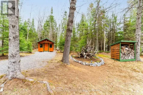 1041 Crockford Lane South Bracebridge ON P1L 1X3