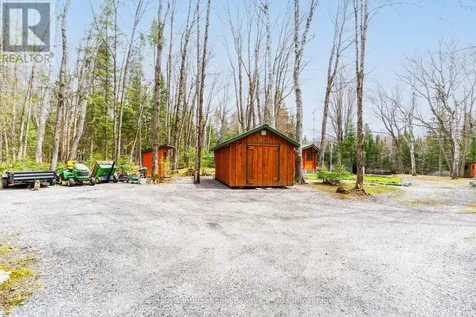 1041 Crockford Lane South Bracebridge ON P1L 1X3