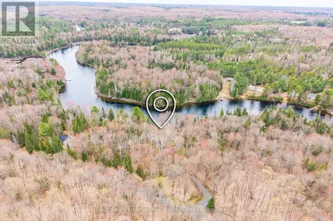 1041 Crockford Lane South Bracebridge ON P1L 1X3